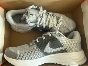 Nike | Run Defy Running Shoe | 6 Mens/7.5 Women’s thumbnail 4