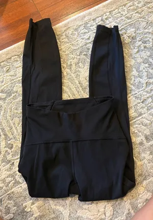 Lululemon high waisted black athletic leggings 4 thumbnail 1