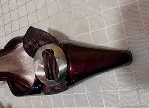 GCI Collezione Vespera Wine Milled Patent Leather sling back heels. Size 7.5 thumbnail 2