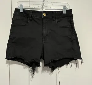American Eagle Size 10 Black Hi-Rise Shortie Sateen Shorts thumbnail 1