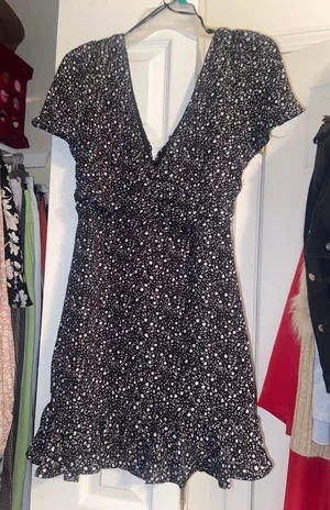 Forever 21 Dress thumbnail 3