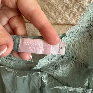 NWOT Victoria’s Secret Sage Green Lace & Mesh Open Front Slip Dress thumbnail 3