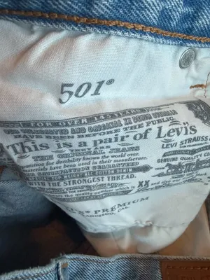 Levi's 501 Light Wash Jeans Straight Leg Distressed Classic Size 28 x 32 Women's thumbnail 15