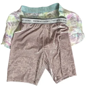 Women's Velvet Pajama Shorts Set Size S Sleepwear Lounge Cozy Y2K thumbnail 2