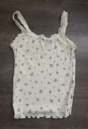 H&M floral tank top  thumbnail 1
