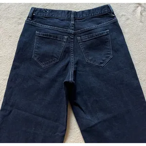 ARTELIER Nicole Miller Sullivan Dark Wash Wide Leg Crop‎ Raw Hem Denim Jeans 26 thumbnail 4