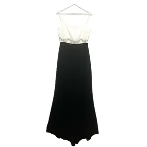 Badgley Mischka Formal Gown 10 Black White Beaded Silk Pearl High Low Maxi thumbnail 3