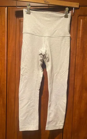 Lululemon Capri Leggings thumbnail 1