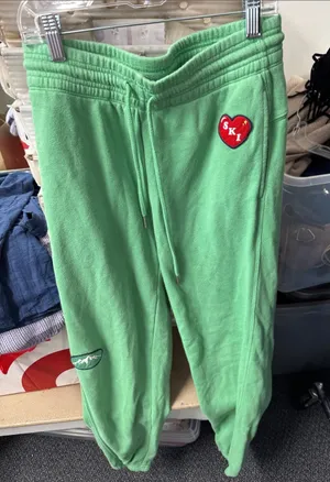 Aerie patch sweatpants S // 082650 thumbnail 1