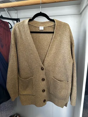 Abercrombie & Fitch cardigan thumbnail 2
