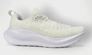 Nike React Infinity Run Flyknit 4 Wide Women’s 7 White FN0880-101 Running Shoe thumbnail 1