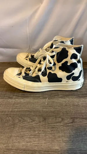 Cow Print Converse High-Top Unisex  thumbnail 3