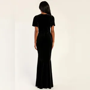 Lulus NWOT Elegant Evenings Black Velvet Flutter Sleeve Trumpet Maxi Dress M thumbnail 5