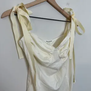 NWT - Marsala Ivory Bodysuit Ribbon Tie Romantic Girly thumbnail 3