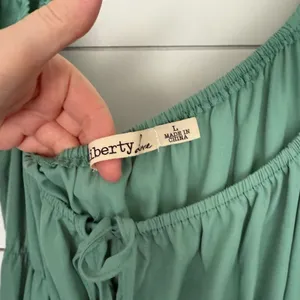 Liberty Love Women’s Large Green Milk Maid Tiered Mini Dress thumbnail 2