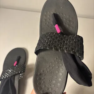 Vionic Sandals Womens Size 8 Black & Pink‎ Serena Tia Slingback Flip Flops thumbnail 6