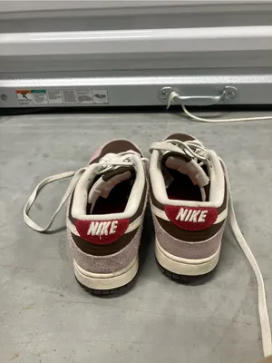 NIKE Women's Dunk Low Neapolitan Shoes Size 10 thumbnail 7
