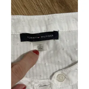Tommy Hilfiger Womens Size 2‎ White Swiss Dot Long Sleeve Tie Waist Shirt Dress thumbnail 3