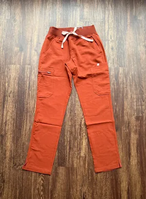 NWT FIGS Women’s Auburn Yola Skinny Scrub Pants - Size XXS Petite thumbnail 1