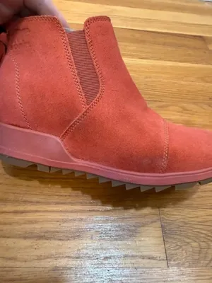 Sorel Evie Pull On Suede Wedge Heel Booties Lug Warp Red Sz 8 thumbnail 9