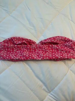 Shein Pink and White Floral Bandeau Bikini Top thumbnail 2