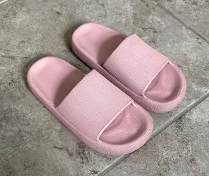 Pink Puff Cloud Slides Size 7.5 thumbnail 1