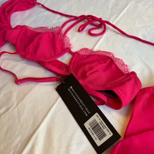 White Fox Pink Long Sleeve Crop Top thumbnail 3