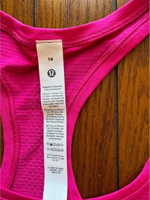 Lululemon Swiftly Tech Scoopneck Tank 2.0 Race Jewelled Magenta Size 14 NWT thumbnail 3