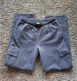 Aritzia Sweatpants thumbnail 3