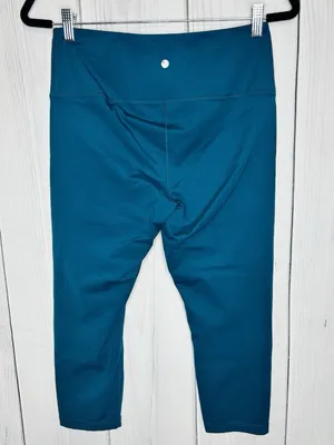 Yogalicious Cropped Athletic Leggings Womens Large (28x21) Deep Teal Blue thumbnail 4