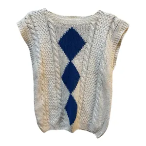 Vintage Hand Knit Sweater Vest Cable Argyle Evan-Picone Petites Size Medium thumbnail 2