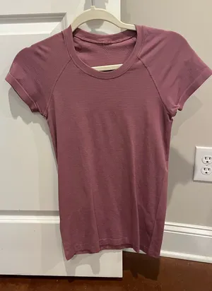 Lululemon Swiftly Tech thumbnail 1