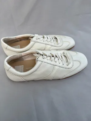 Dolce Vita Women’s White Leather Lace-Up Sneakers Size 9 – Retro Casual thumbnail 3