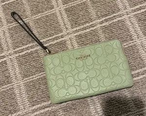 Coach Wristlet thumbnail 1