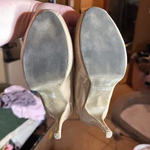 Candie’s Nude Patent Platform Peep Toe Heels Size 9 Classic Pumps thumbnail 13