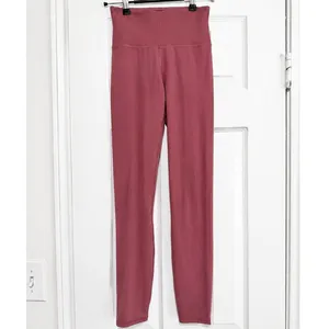 Vuori Leggings XS Dusty Rose High Rise Ribbed Waistband Yoga Activewear thumbnail 2