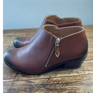 Vionic Joy‎ Jolene women's ankle boot size 7.5 Read Description thumbnail 3
