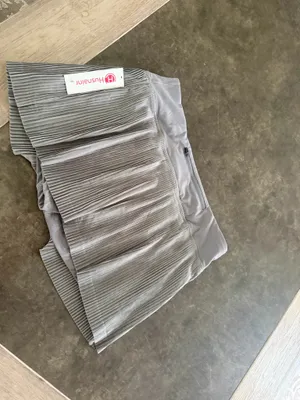 Husnairn Pleated tennis Skirt in Light gray thumbnail 7