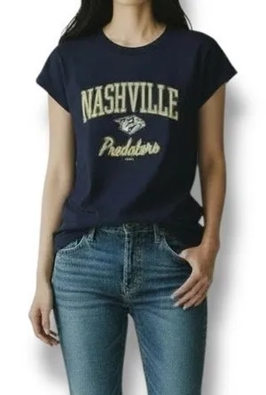 NHL Hockey Nashville Predators Women's V neck T-Shirt NWT size Large thumbnail 1