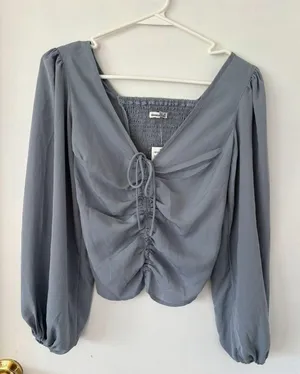 Abercrombie and fitch top thumbnail 1