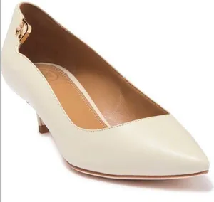Elizabeth Pointed Toe Leather Pump thumbnail 1