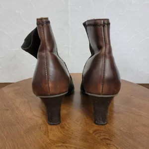 Circa Joan David Ankle Womens Boots 9.5 Brown Leather Black Fabric Kitten Heels thumbnail 4