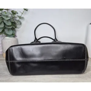 Cole Haan Black Leather Shoulder Bag Tote Purse Contrast Stitch Buckle Accent thumbnail 3