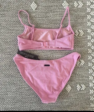 Triangl New!  Swim Suit Bikini thumbnail 4
