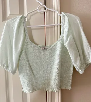 American Eagle Puff Sleeve Top thumbnail 1