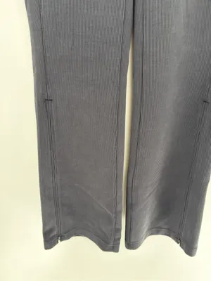 Lululemon women’s workout active Ribbed Softstreme Flared Pant *Regular size 6 thumbnail 6