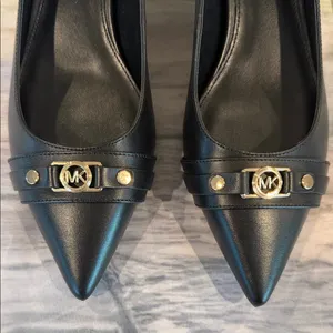 NWT Michael Kors Mandy Flex Kitten Pumps thumbnail 11