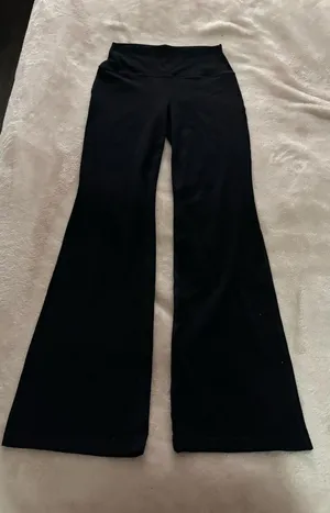 Garage Flare Leggings thumbnail 1