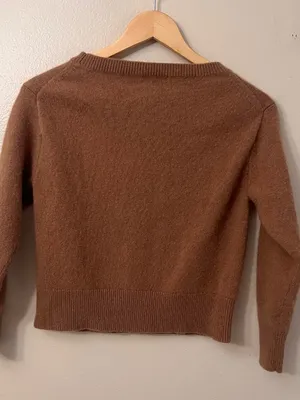 Aritzia Women's Classic Knit Essential 100%CASHMERE Crew Neck Sweater Sz XS thumbnail 6