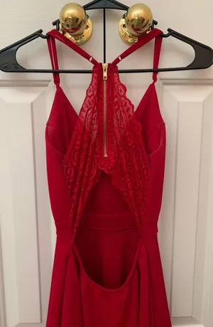 Honey and Rosie Formal Red Dress thumbnail 4